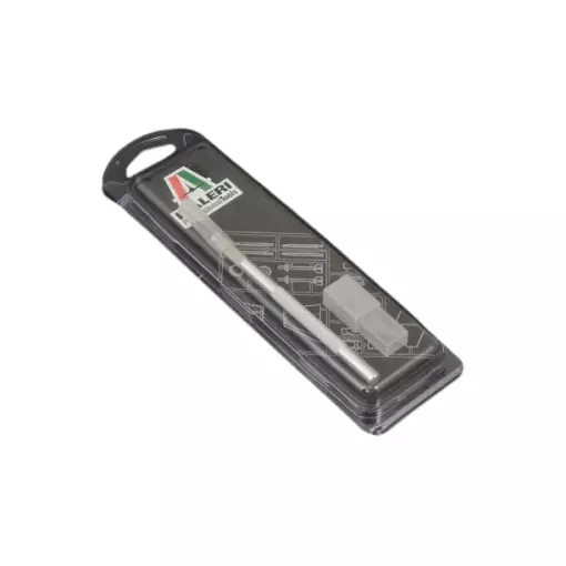 Modelo de cuchillo + 5 cuchillas – Italeri 50818