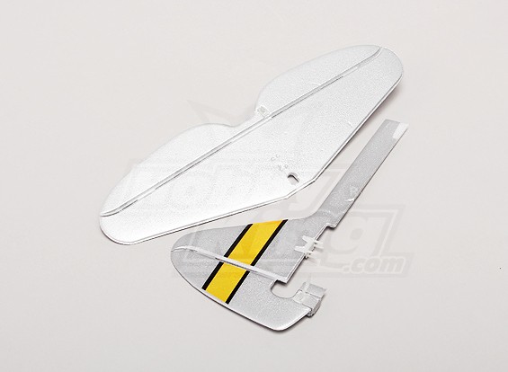 P-47 Ultra Micro – Sustitución de la cola vertical y sistema de la cola Horizonal